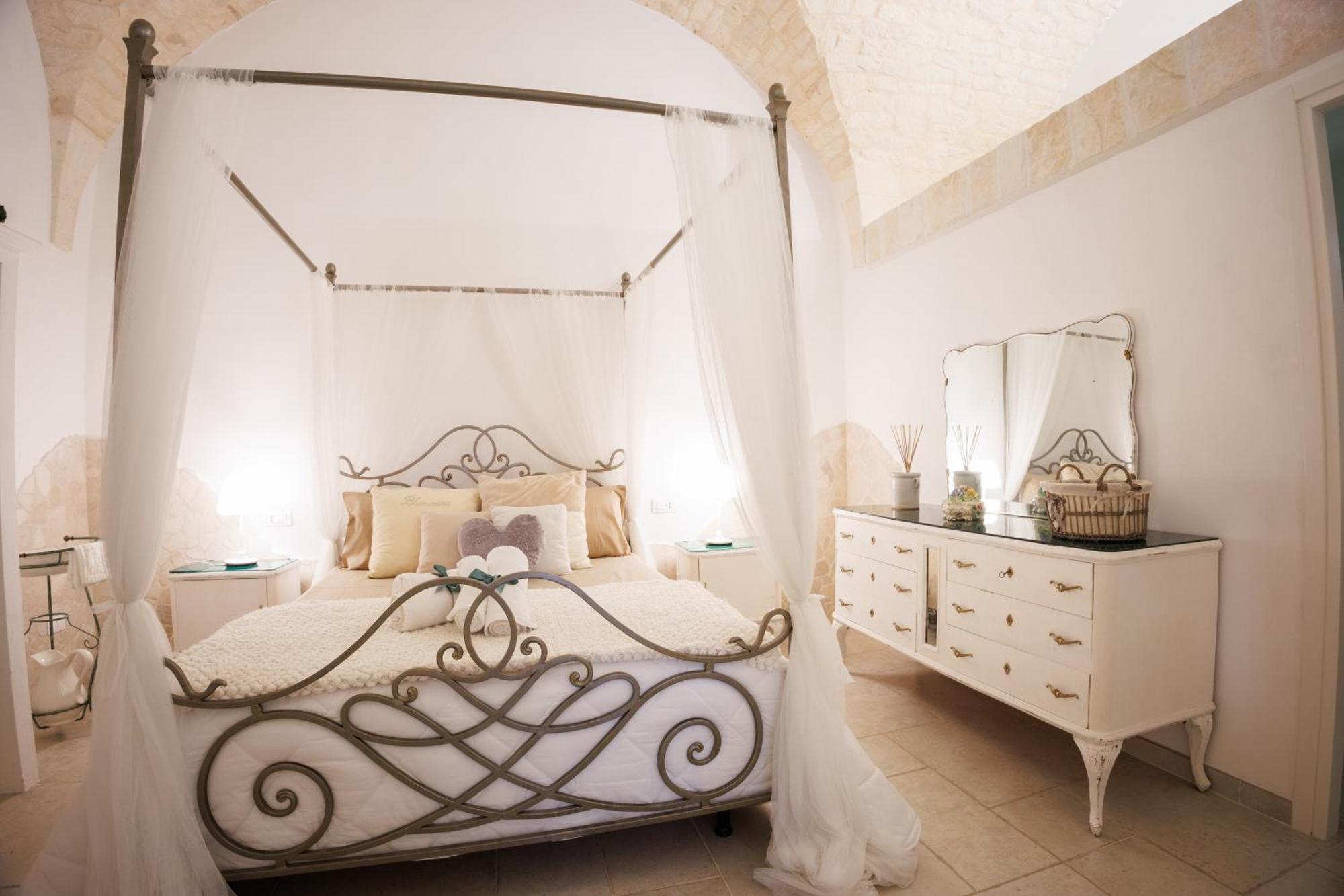 Un Giorno Bellissimo Suite & Spa Martina Franca Extérieur photo